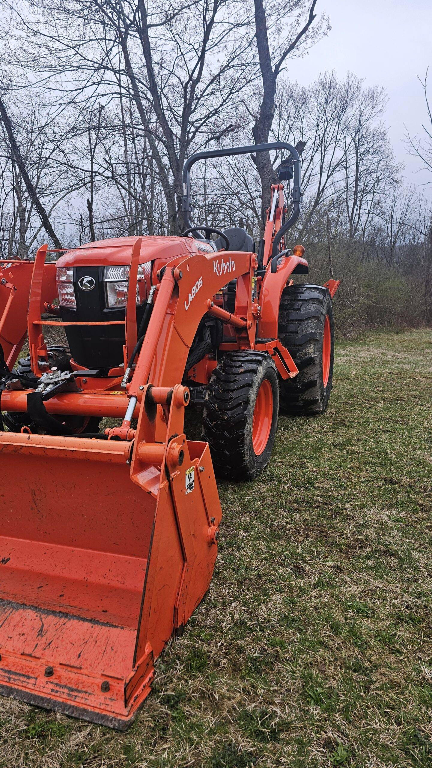 2014 Kubota Grand L4060 HST 4x4 Tractor Loader Backhoe - Image 10