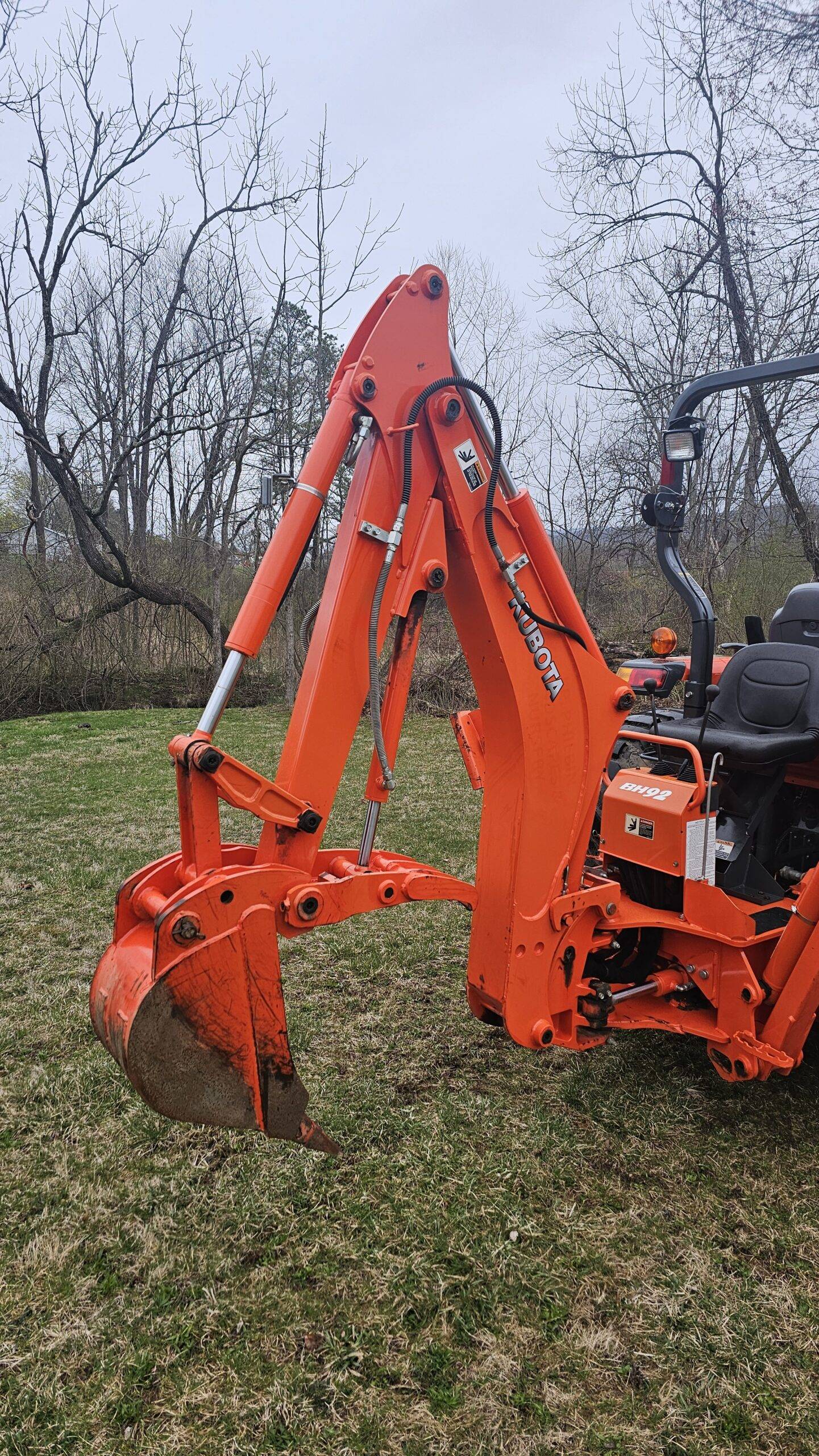 2014 Kubota Grand L4060 HST 4x4 Tractor Loader Backhoe - Image 13