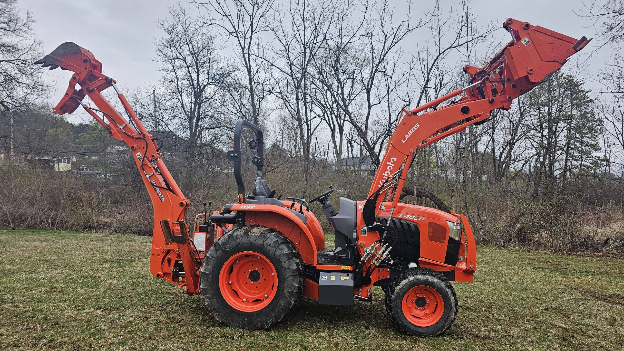 2014 Kubota Grand L4060 HST 4x4 Tractor Loader Backhoe - Image 9