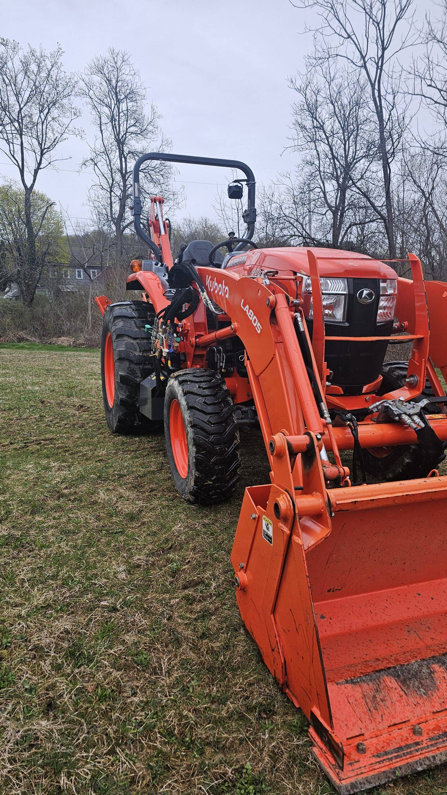 2014 Kubota Grand L4060 HST 4x4 Tractor Loader Backhoe - Image 11
