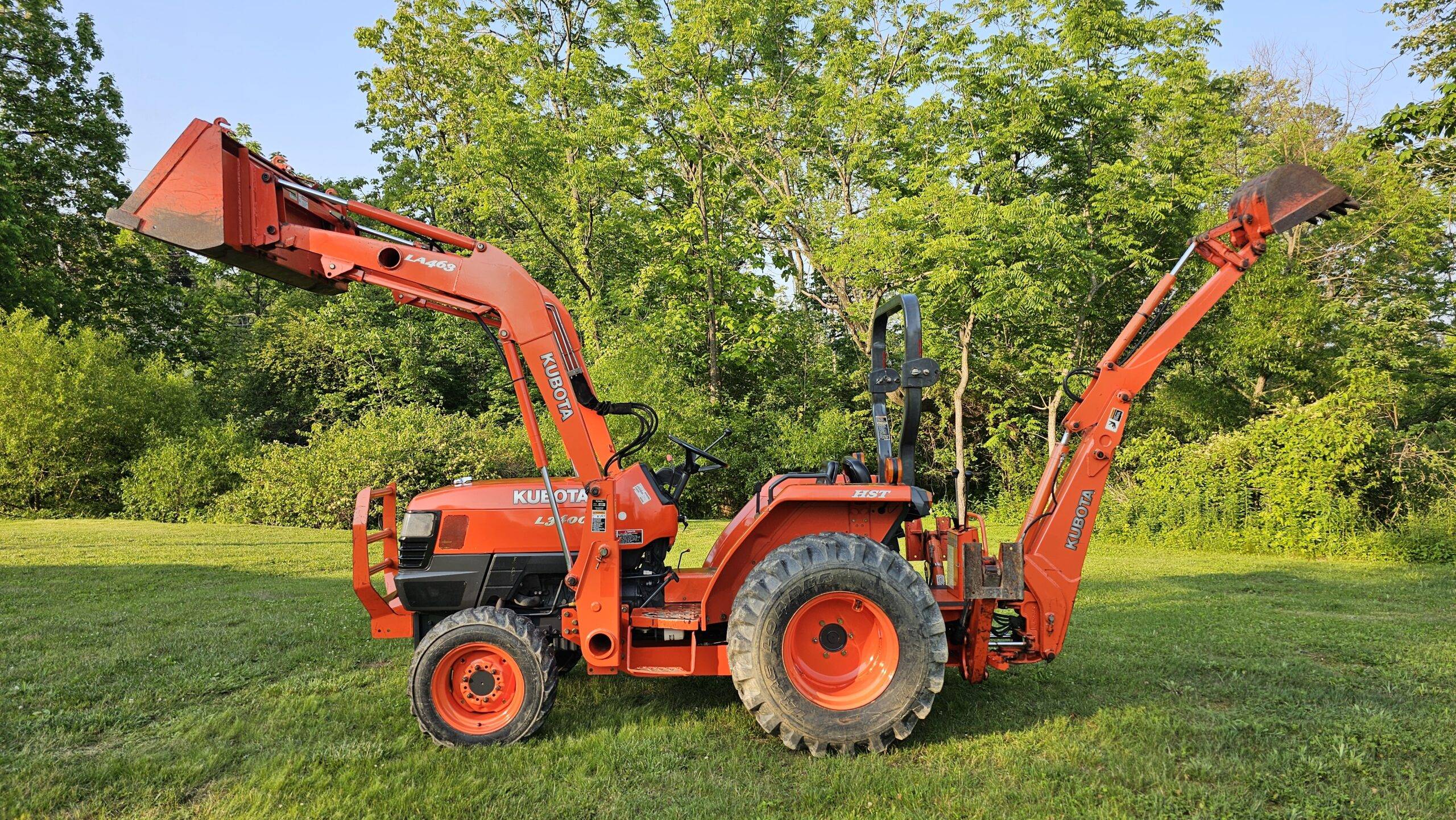 2008 Kubota L3400 HST 4x4 Tractor Loader Backhoe - Image 8