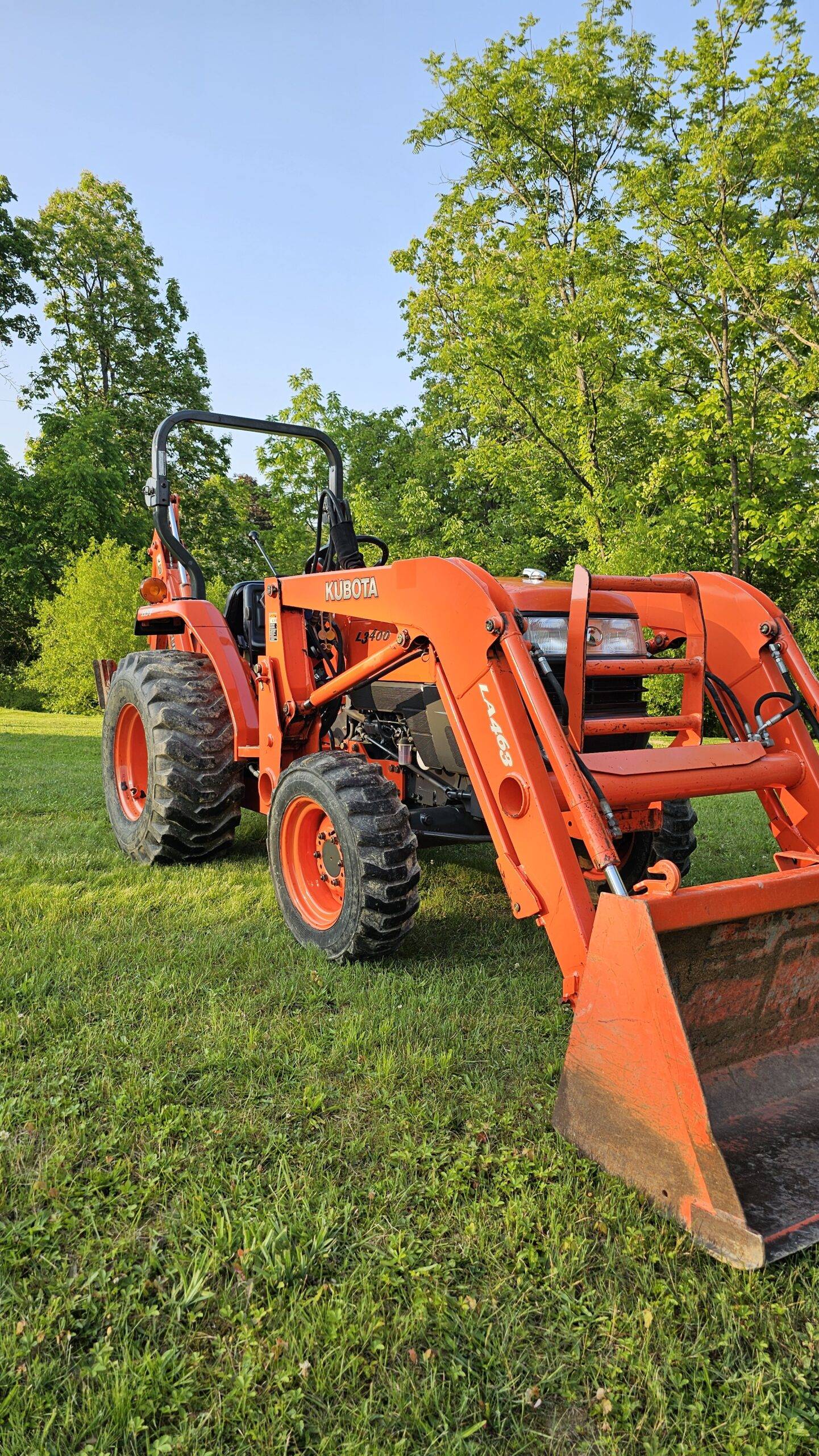 2008 Kubota L3400 HST 4x4 Tractor Loader Backhoe - Image 11