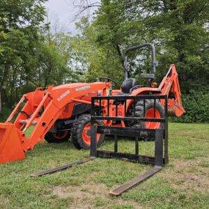 2017 Kubota L3301 HST 4x4 Tractor Loader Backhoe