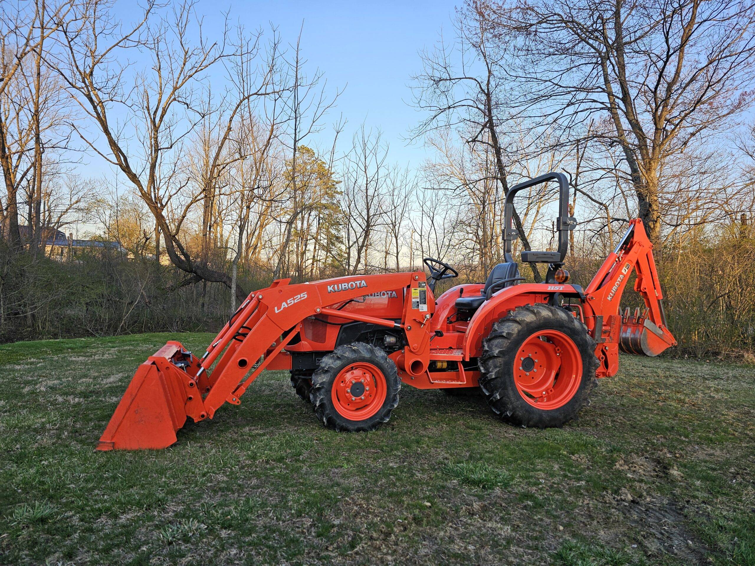 2018 Kubota L2501 HST 4x4 Tractor Loader Backhoe - Image 7