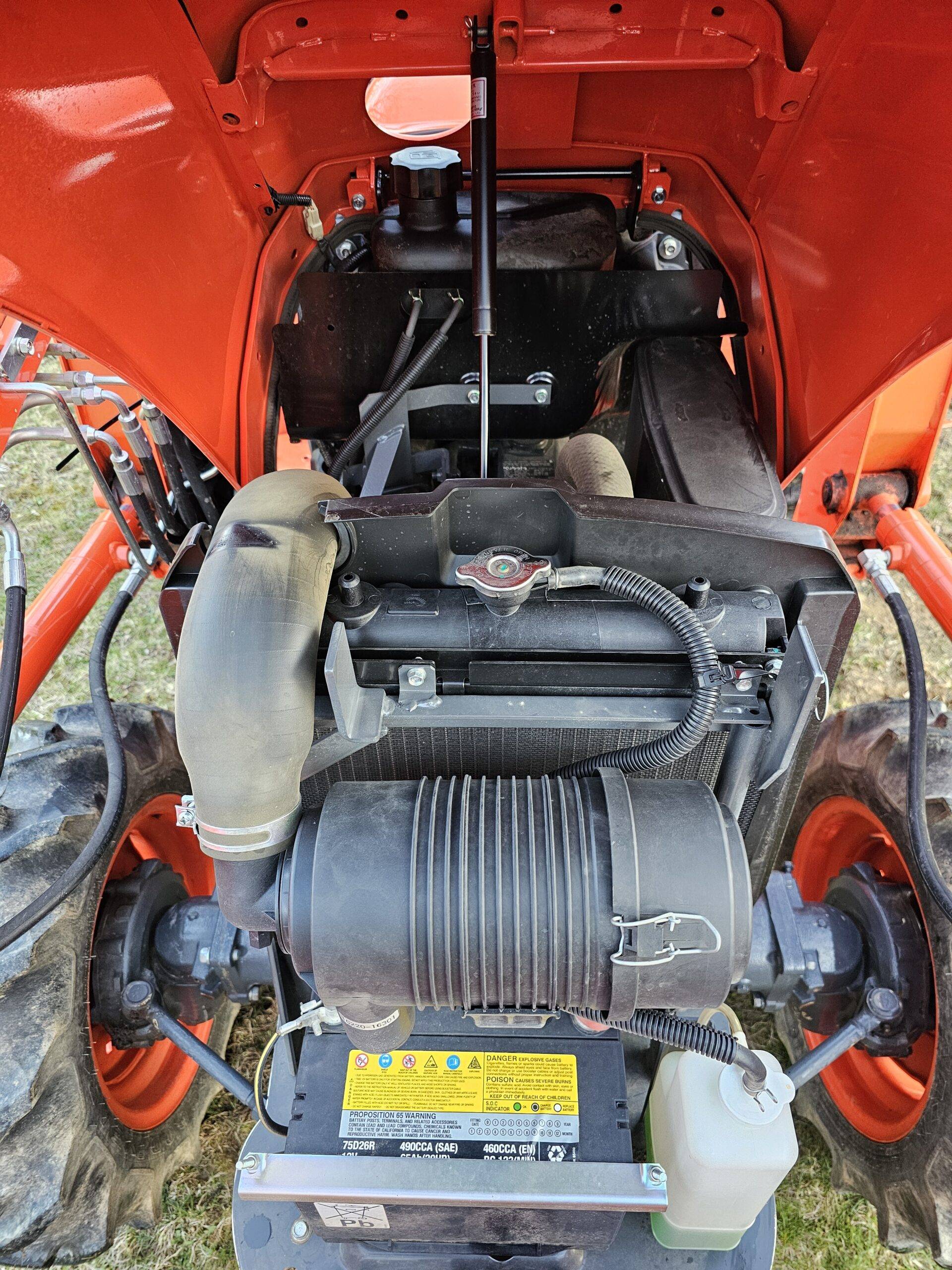 2018 Kubota L2501 HST 4x4 Tractor Loader Backhoe - Image 18