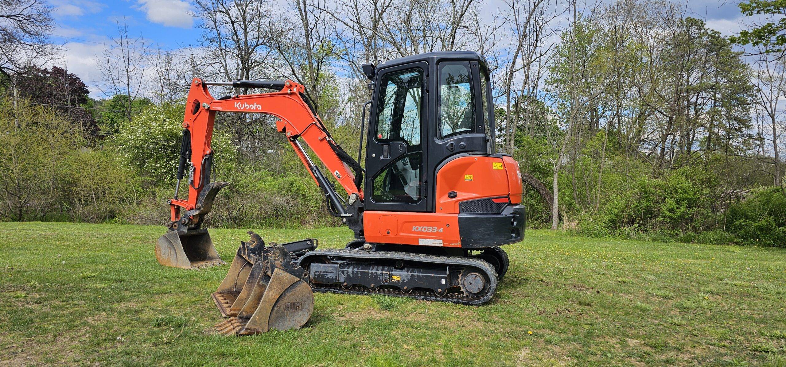 Kubota KX033-4 Cab Excavator - Image 4